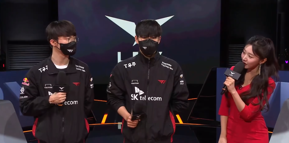 她面临的首 她面临的首